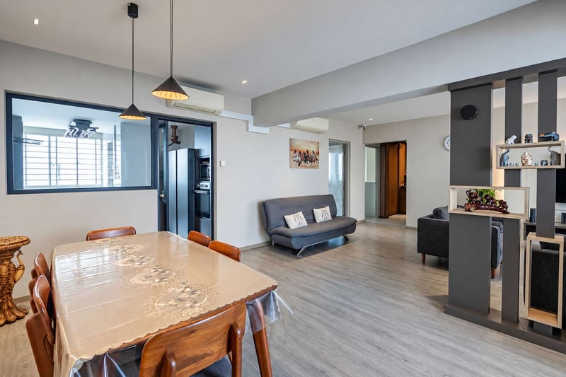 977 Jurong West Street 93 – Dining Area 1