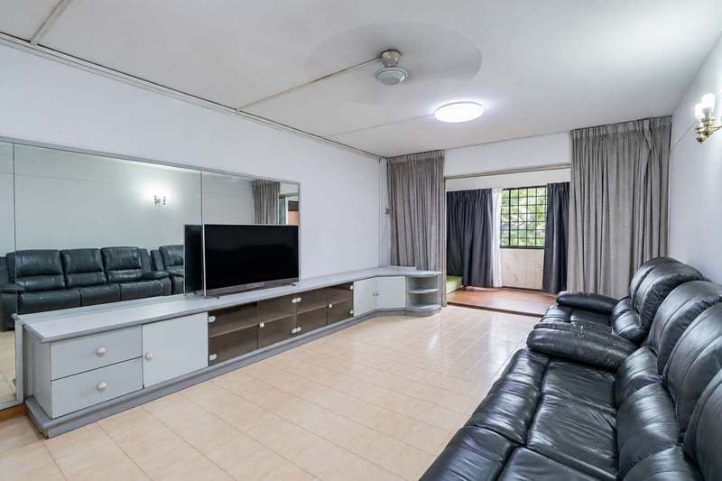 234 Jurong East Street 21 – Living Room 2