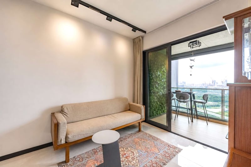 Normanton Park – Living Room 1