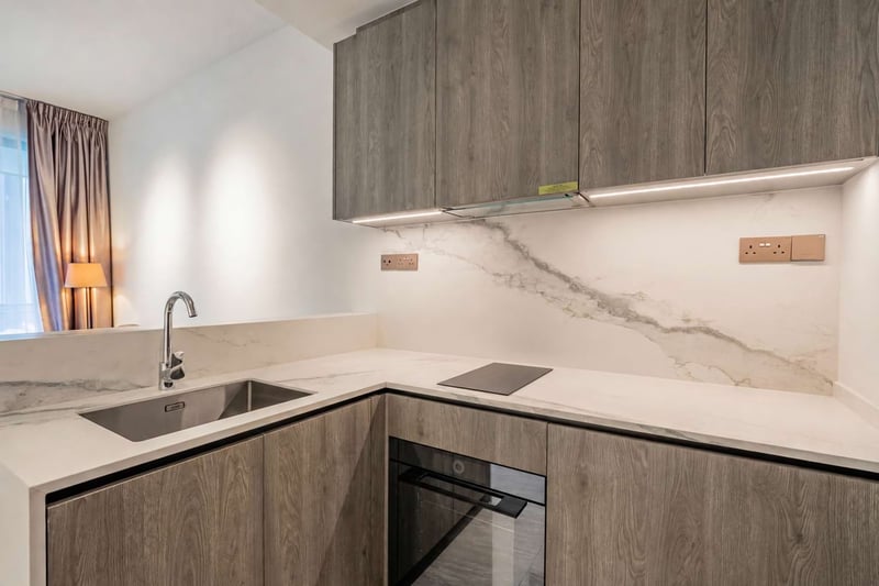 Leedon Green – Kitchen 1