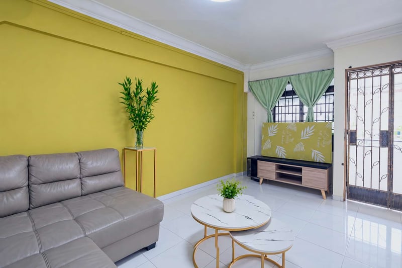 180 Bukit Batok West Avenue 8 – Living Room_1B