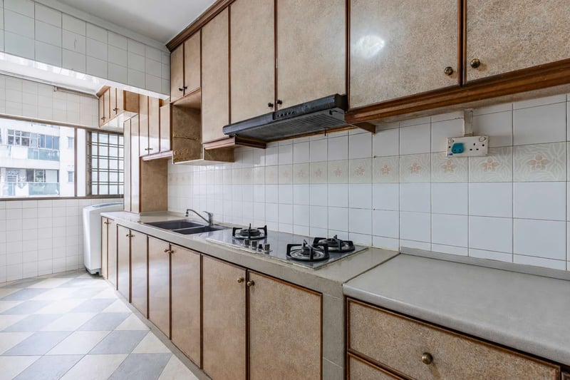 288C Bukit Batok Street 25 – Kitchen 2