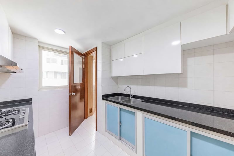 The Gardens at Bishan – Kitchen 1