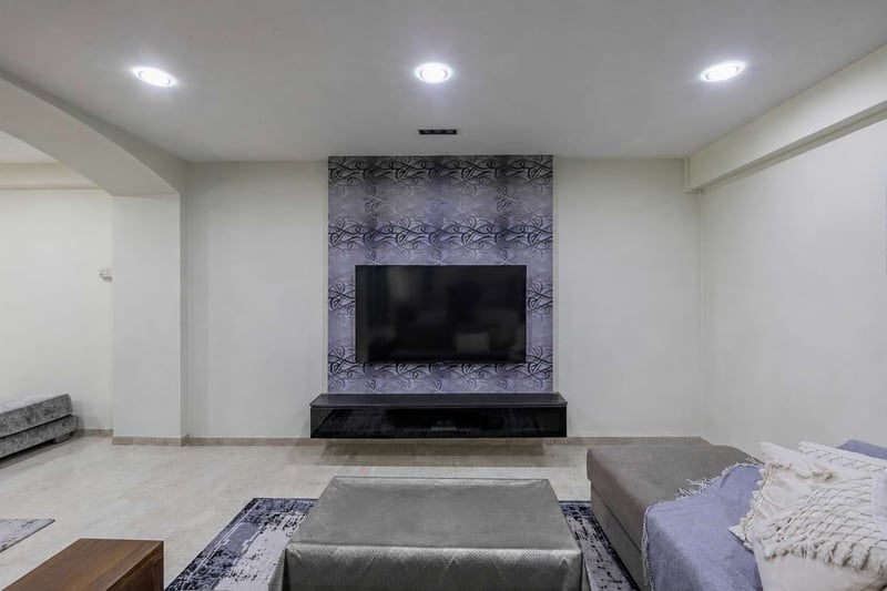 286B Toh Guan Road – Livingroom 1