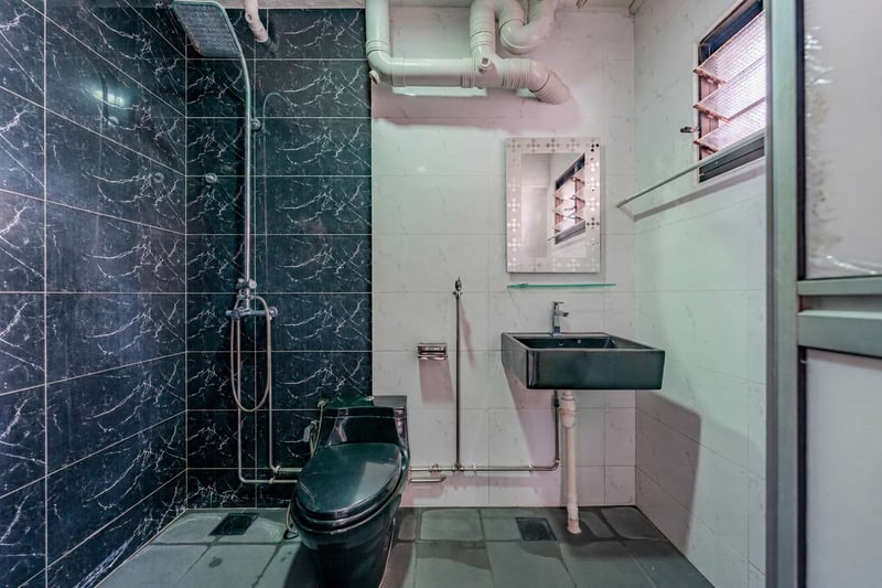 311 Canberra Road – Bathroom 2