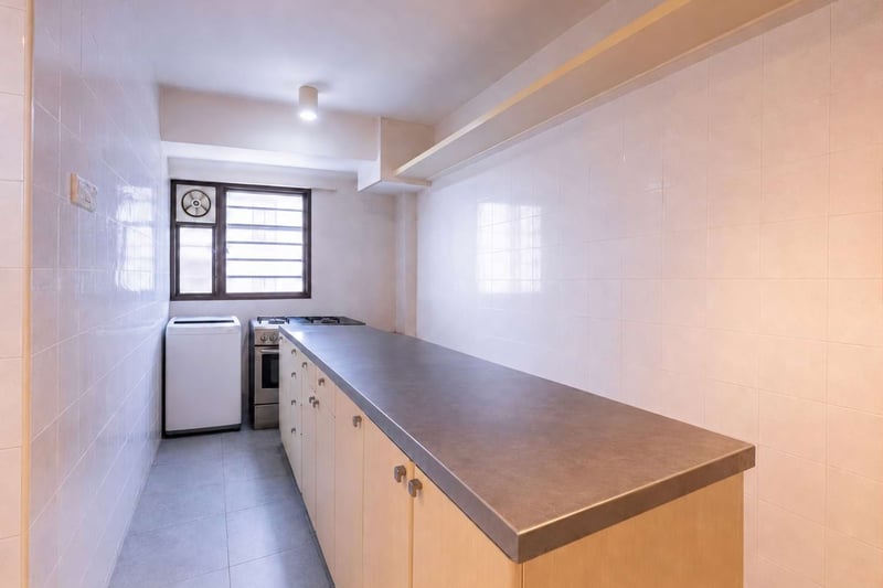 984D Buangkok Link – Kitchen 1