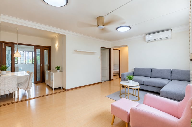693 Hougang Street 61 – Living Room_1C