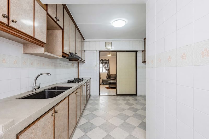 288C Bukit Batok Street 25 – Kitchen 3