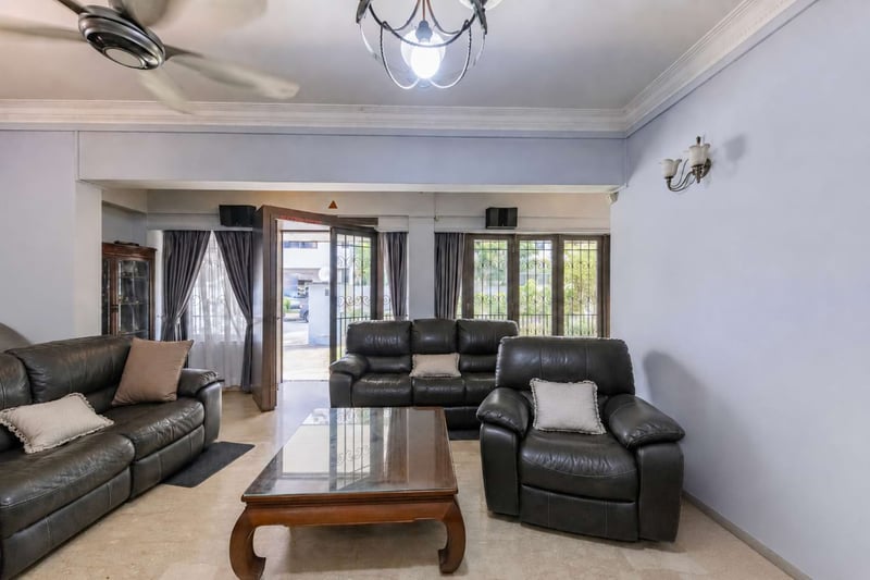 Lorong Kilat – Livingroom 2