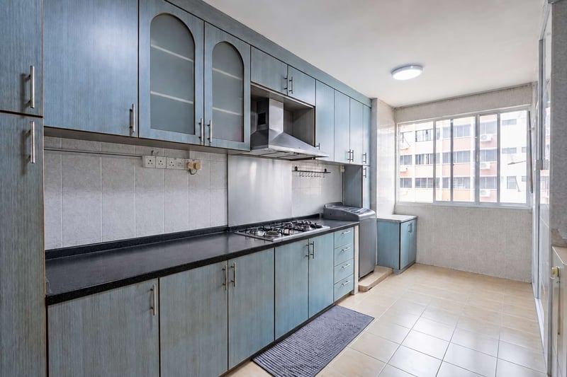 104 Pasir Ris Street 12 – Kitchen 2