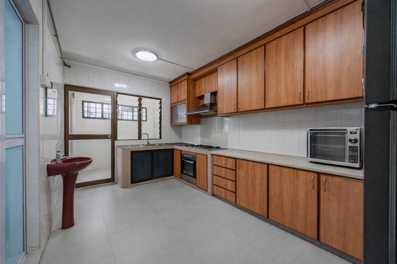 967 Hougang Avenue 9 – photo 5