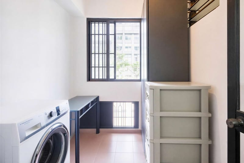 366 Corporation Drive – Laundry Area 1