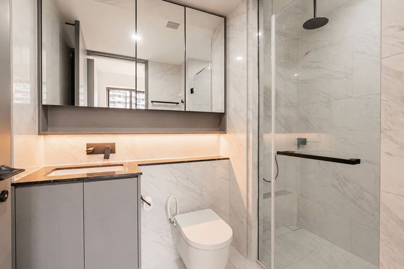The Landmark – Bathroom 1
