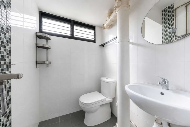231 Ang Mo Kio Avenue 3 – Bathroom 2