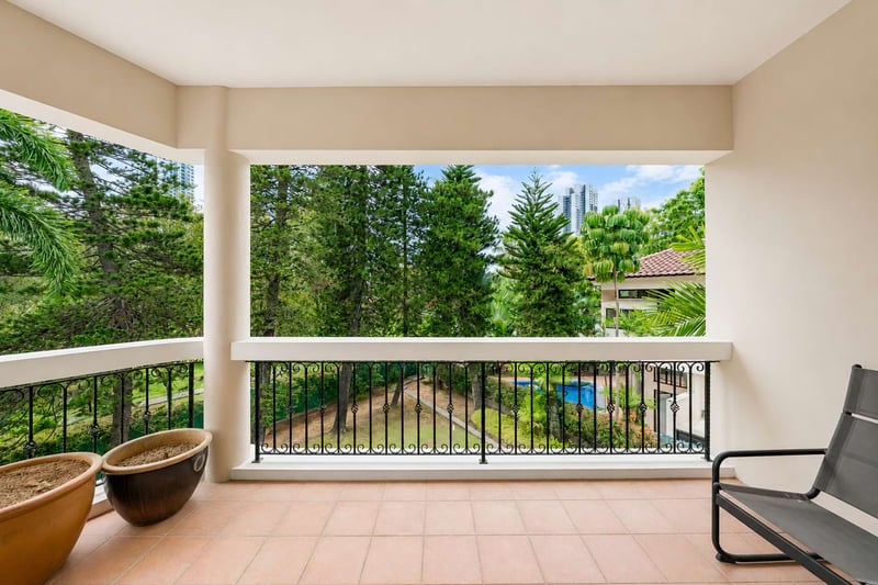 Faber Hills – Balcony 1