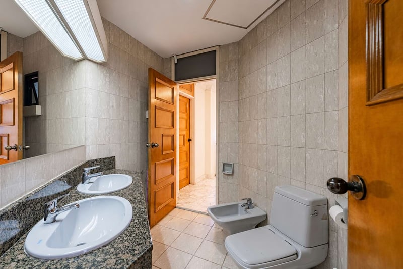 D'grove Villas – Bathroom 5