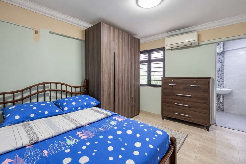 709 Bedok Reservoir Road – Master Bedroom 1