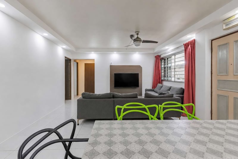 151 Jalan Teck Whye – Living Dining 1