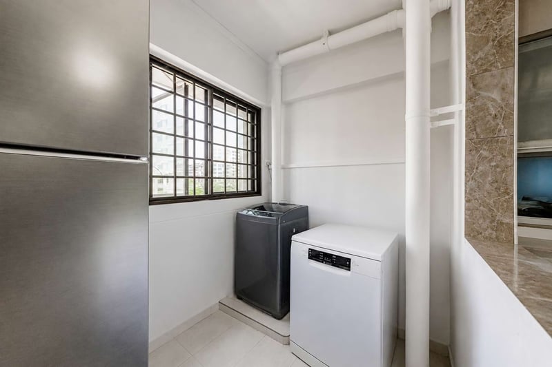 335 Sembawang Close – Laundry Area 1
