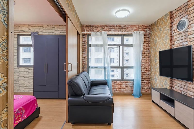 479A Yishun Street 42 – Living Room_1A