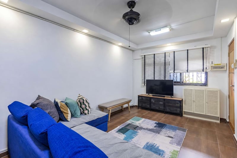915 Jurong West Street 91 – Livigroom_1B