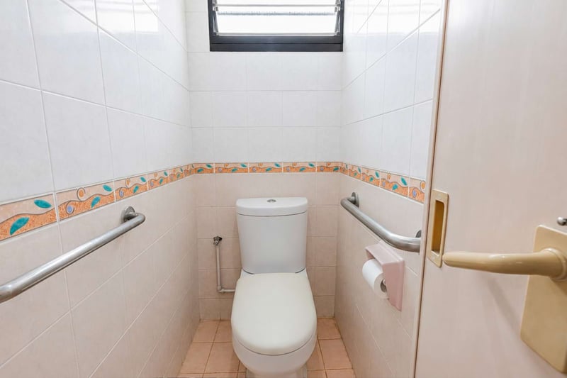 41 Sims Drive – Bathroom 2