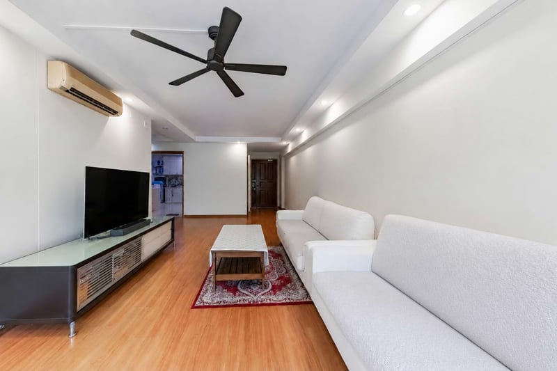 313A Anchorvale Road – Living Room 2