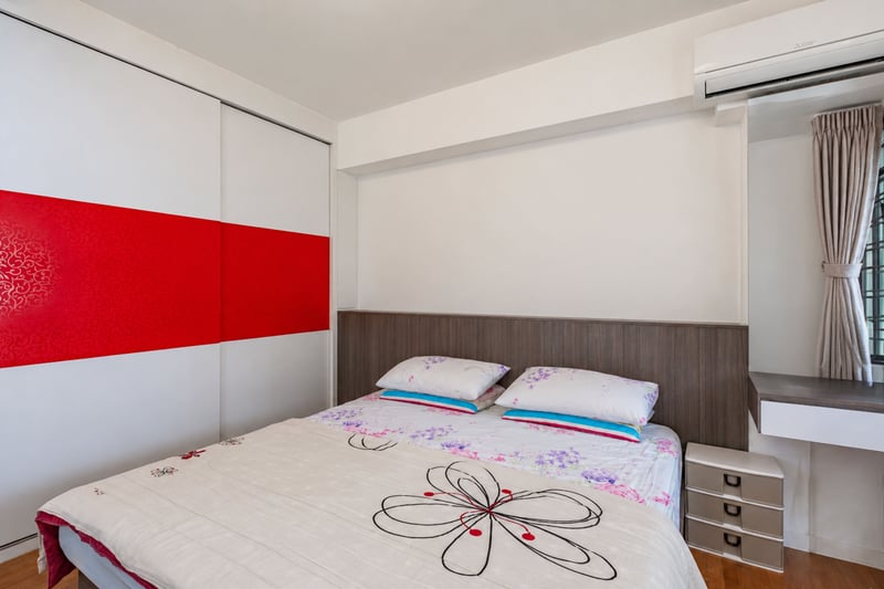 615 Choa Chu Kang Street 62 – Master Bedroom 2