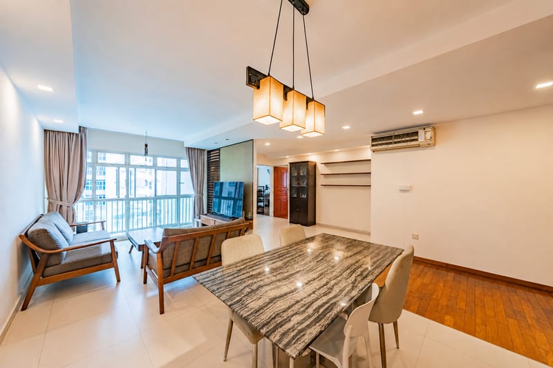 385 Bukit Batok West Avenue 5 – Living Dining 2