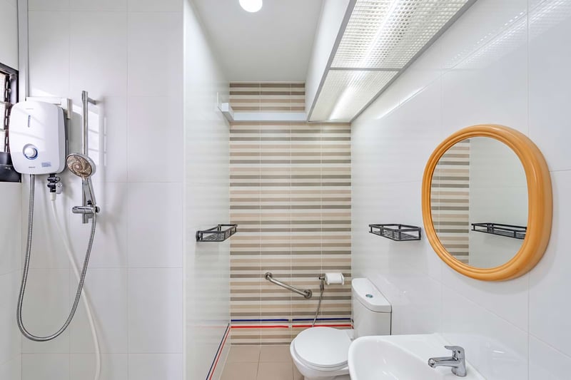 413C Northshore Drive – Master Bathroom 1