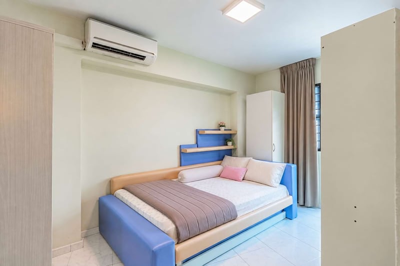 468A Admiralty Drive – Bedroom 2