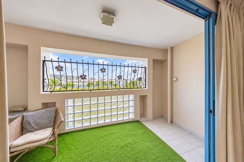468A Admiralty Drive – Balcony 1