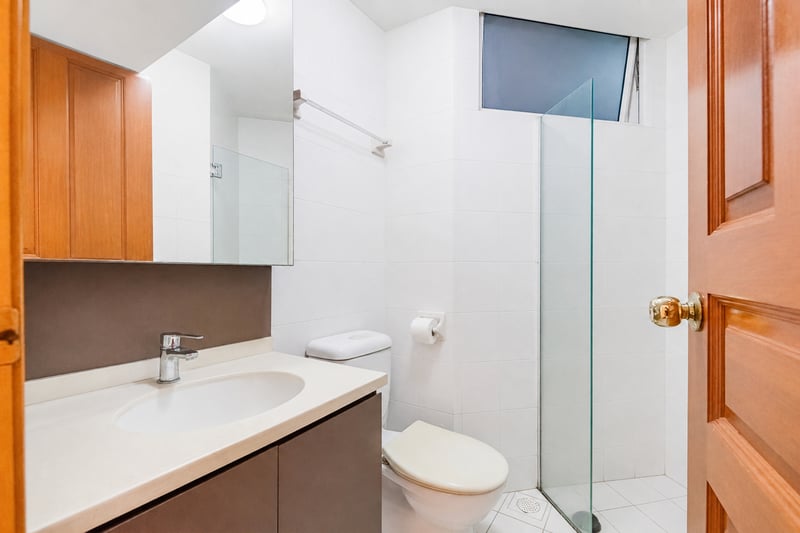 Bishan Park Condominium – Bathroom 2