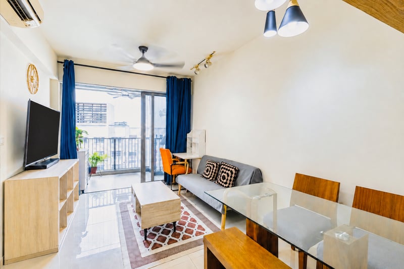 138A Yuan Ching Road – Livingroom 1