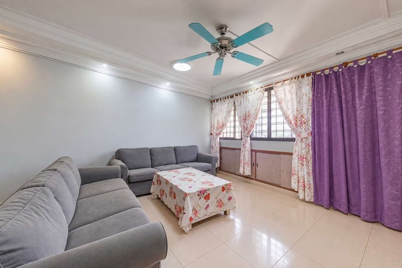 415 Eunos Road 5 – Livingroom 1