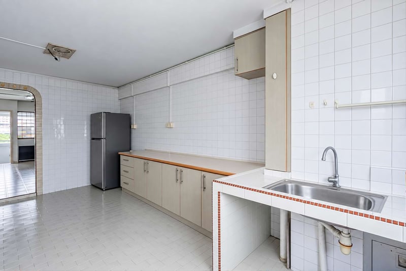 233 Bukit Batok East Avenue 5 – Kitchen 3