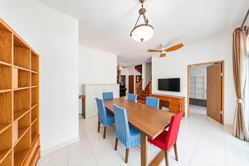 Jalan Kurnia – Living Dining 3