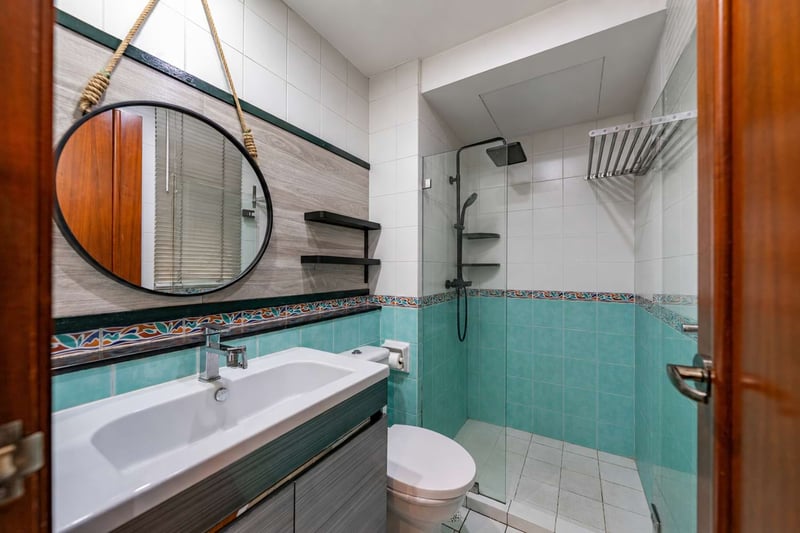The Floravale – Bathroom 1