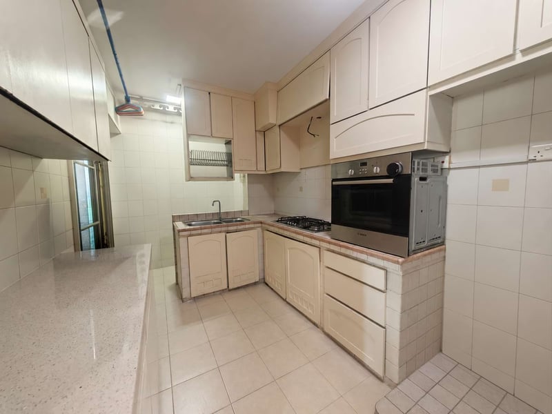 652 Punggol Central – Kitchen 1