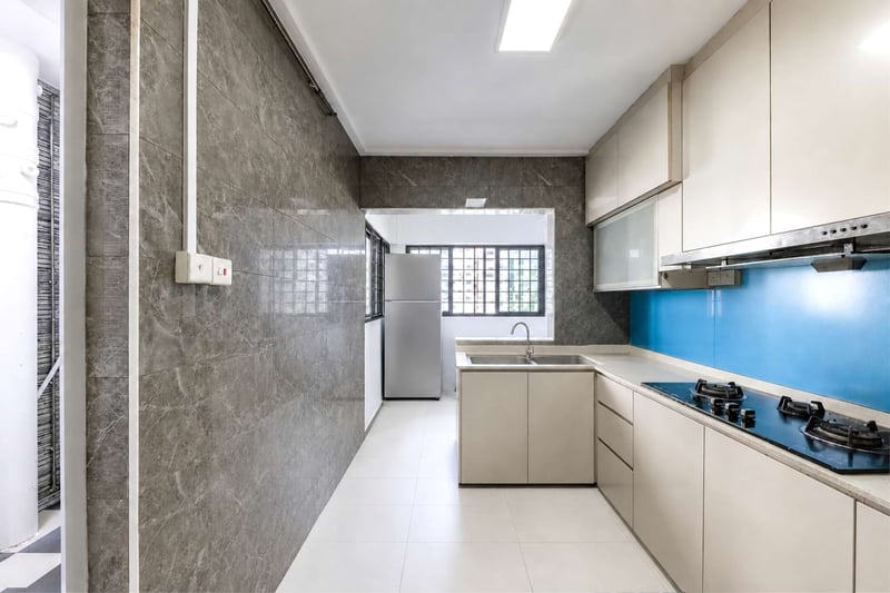 335 Sembawang Close – Kitchen 1