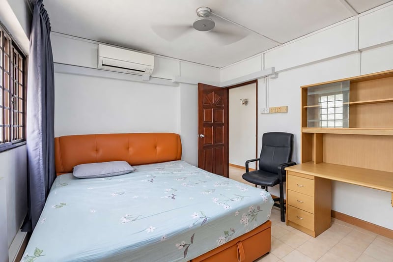 234 Jurong East Street 21 – Master Bedroom 3