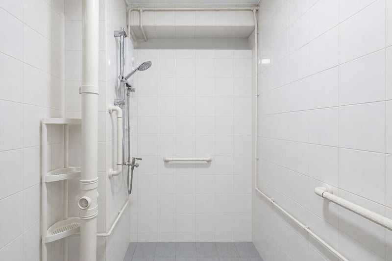 101 Whampoa Drive – Bathroom 1