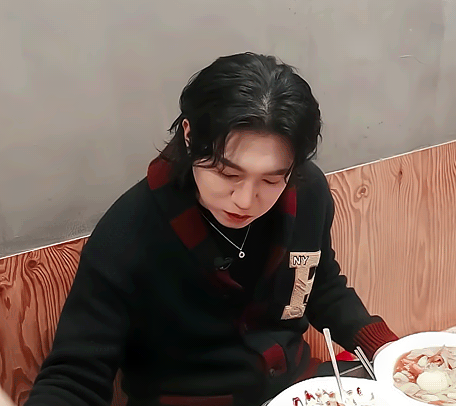 fwjDQu.gif