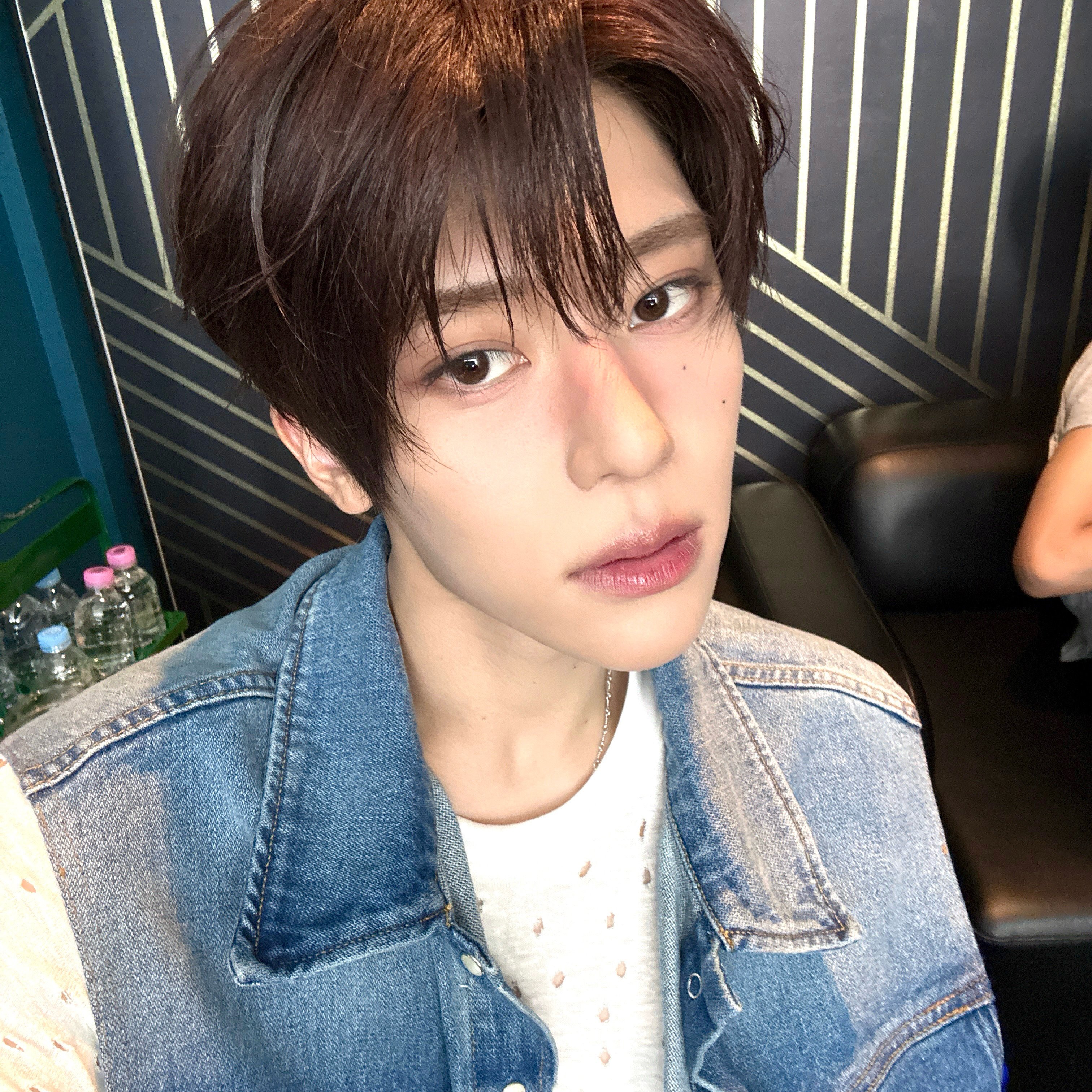 nyuYlU