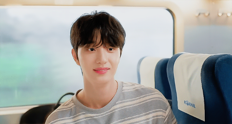 hYuEMF