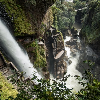 Ecuador_Devils_Cauldron_waterfall.jpg
