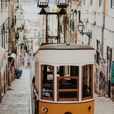portugal_lisbon_tram