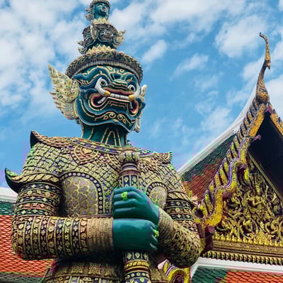 thailand_drand-palace-guardian