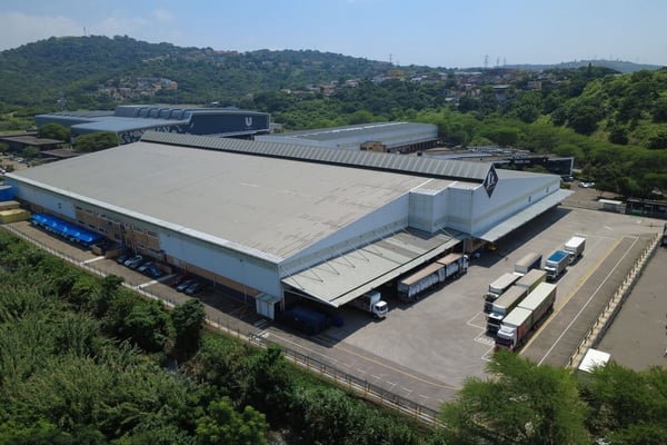17 323m² Warehouse For Lease In Riverhorse Valley — image 3