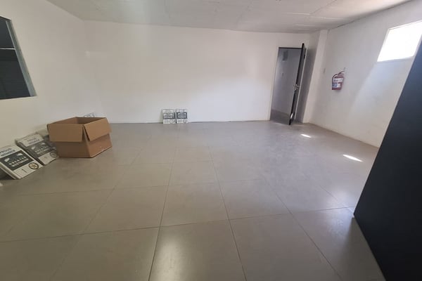 368m Warehouse For Lease In Westmead — image 5